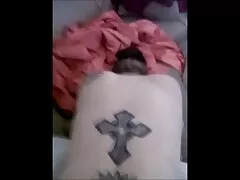 La padrona forza lo schiavo a leccare e legare la corda video amatoriale sesso anale