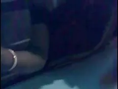 Mistress sta fumando un narghilè e fa video amatoriale sesso anale un pompino